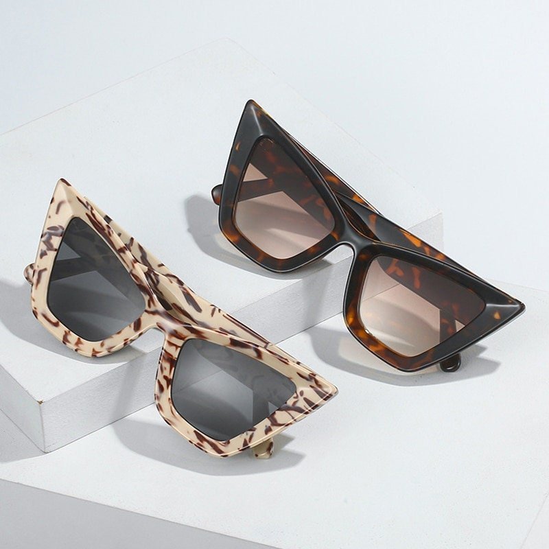 Fashion Oversized Cat Eye Women Sunglasses Vintage Brand Designer Gradient Shades UV400 Men Trending Sun Glasses - RNF ENT