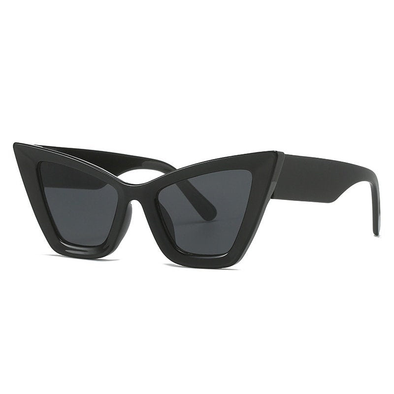 Fashion Oversized Cat Eye Women Sunglasses Vintage Brand Designer Gradient Shades UV400 Men Trending Sun Glasses - RNF ENT