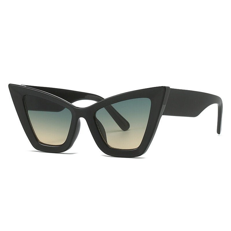 Fashion Oversized Cat Eye Women Sunglasses Vintage Brand Designer Gradient Shades UV400 Men Trending Sun Glasses - RNF ENT