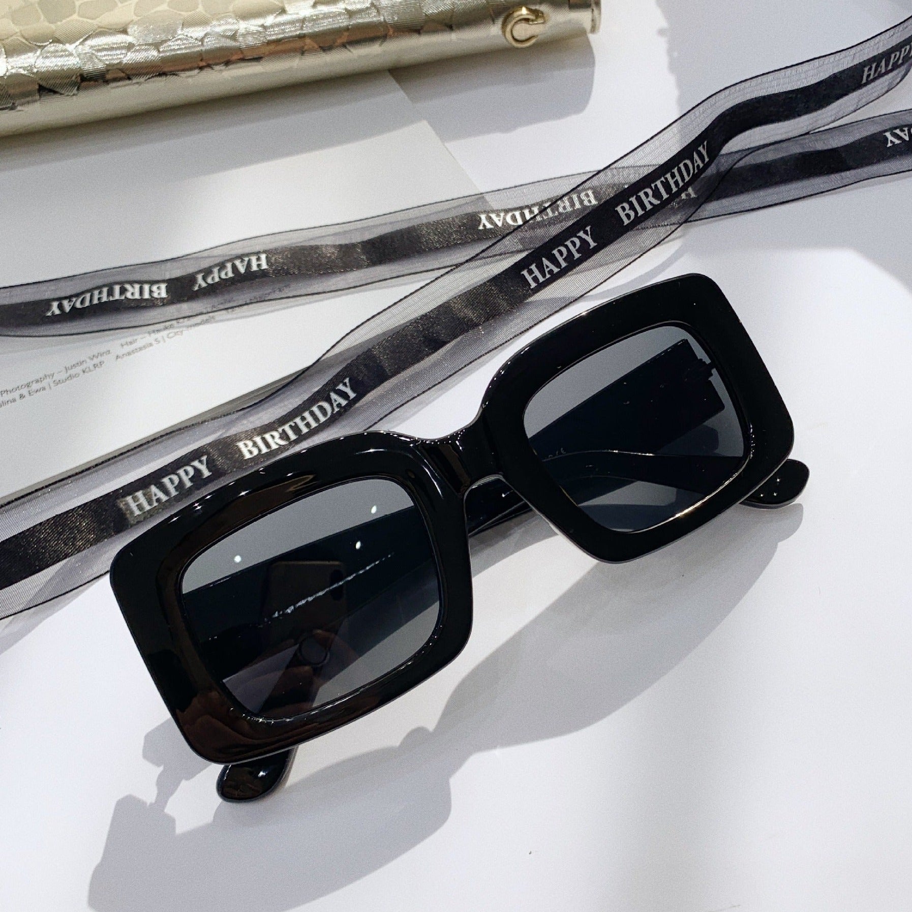 Royale Oversized Thick Bold Square Classic Retro Luxury Sunglasses –