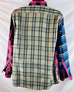 Load image into Gallery viewer, Plaid Long Sleeve Shirts
